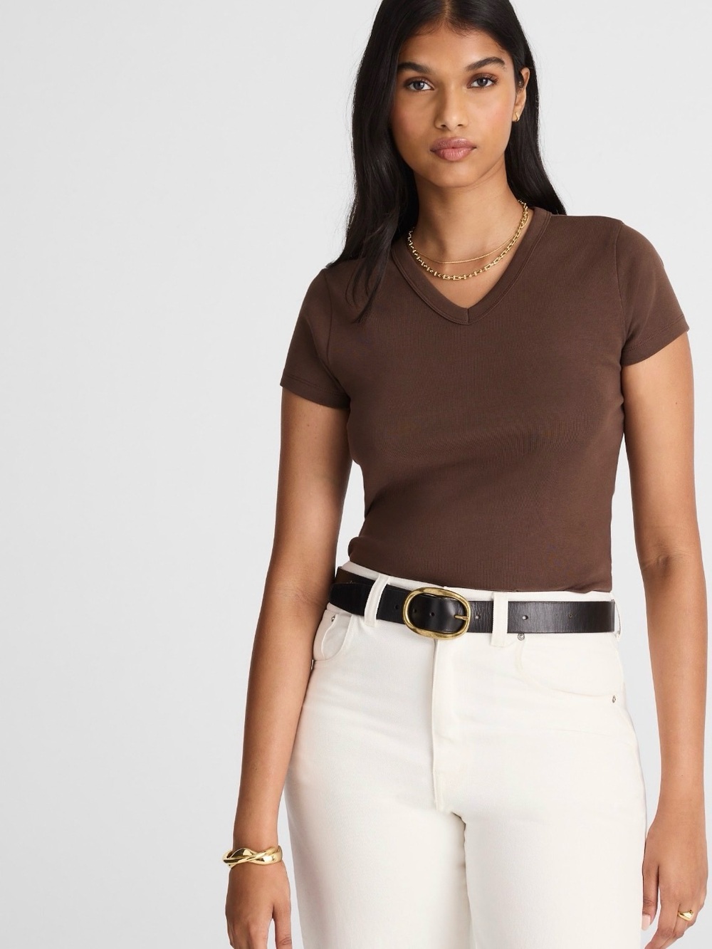 Madewell The 90s V-Neck Baby Tee in
Compact Cotton size M